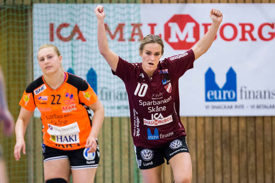 Kristianstads Linnea Törnqvist deppar och Lugis Beatrice