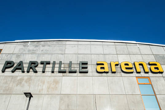 En exteriör bild över Partille Arena