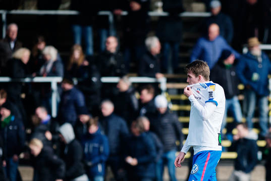 Helsingborgs Adam Eriksson deppar