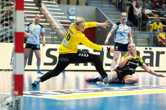 Sävehofs Emma Ekenman Fernis lägger mål på Heids