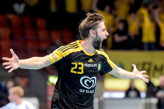Sävehofs Viktor Ottosson jublar
