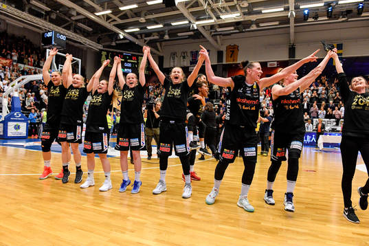 Luleås spelare jublar