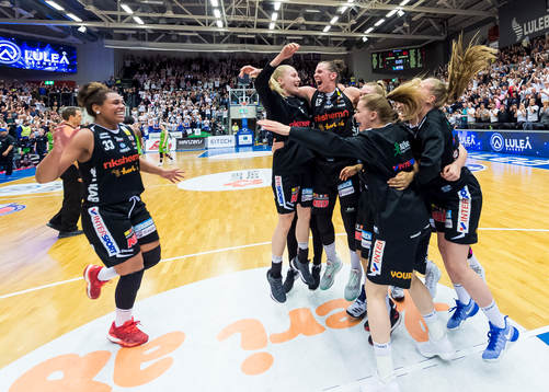 Luleåspelarna jublar