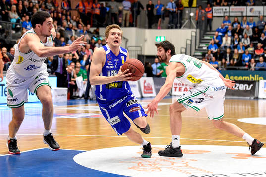 Luleås Adam Rönnqvist och Södertäljes Michiel Petersen