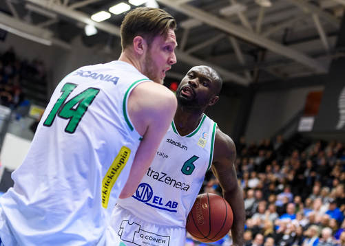 Södertäljes Thomas Massamba