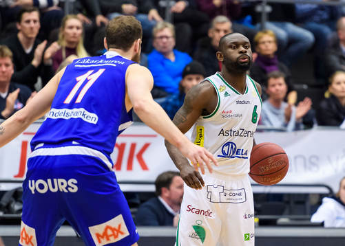 Södertäljes Thomas Massamba