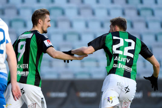 GAIS Dardan Rexhepi och Alibek Aliev jublar