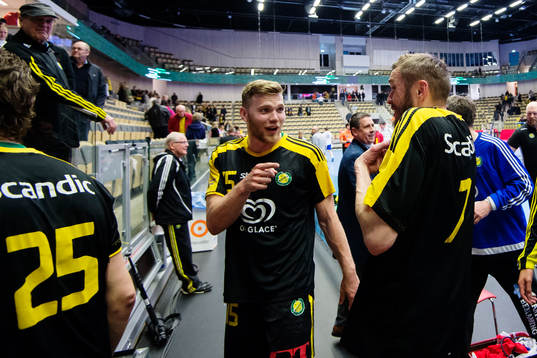 Sävehofs William Bogojevic och Jonas Larholm jublar