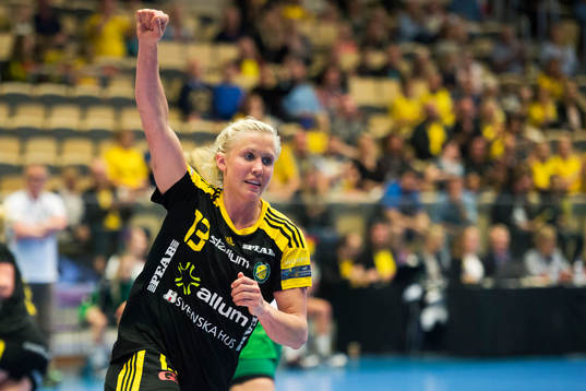 Sävehofs Elin Hallagård jublar