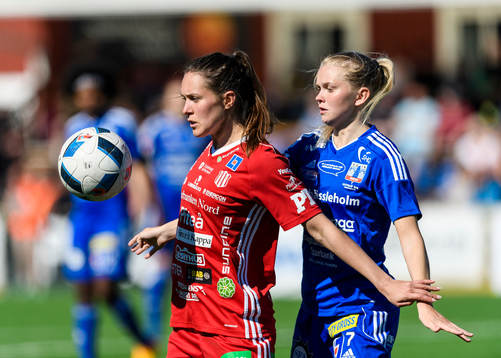 Piteås Felicia Karlsson håller undan Vittsjös Amanda