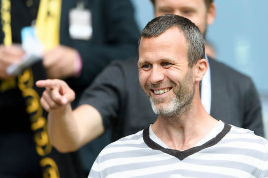 IFK Göteborgs f.d. spelare Hjalmar Jonsson på läktaren