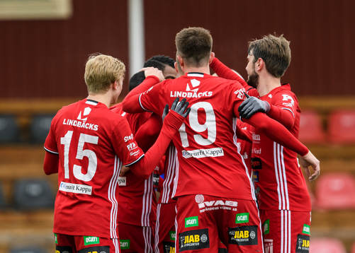 Piteåspelarna jublar