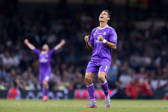 Real Madrids Ronaldo jublar vid slutsignalen