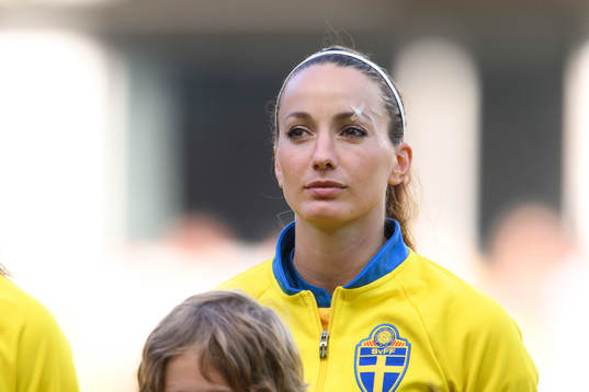 Sveriges Kosovare Asllani vid lineup innan