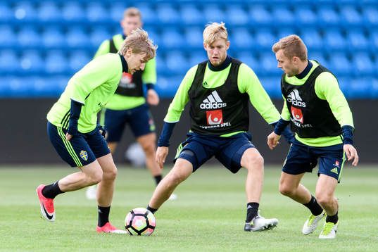 Emil Forsberg, Filip Helander och Sebastian Larsson