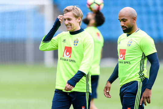 Emil Forsberg och Samuel Armenteros