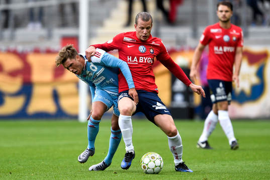 Degerfors Nikola Ladan och Örgrytes Sebastian Carlsén