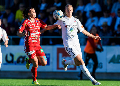 Piteås Hanna Pettersson och Rosengårds Amanda Ilestedt