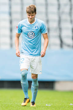 Malmö FFs Mattias Svanberg grimaserar