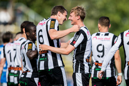 Landskronas Måns Ekvall jublar