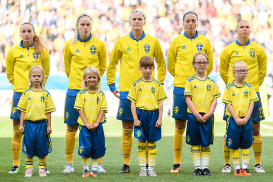 Sveriges Kosovare Asllani, Lisa Dahlkvist, Nilla Fischer,