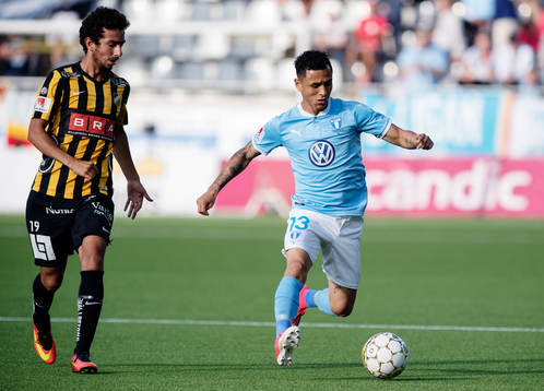 Häckens Daleho Irandust och Malmö FFs Yoshimar Yotún
