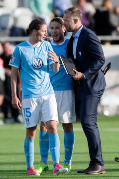 Malmö FFs Pawel Cibicki och Anton Tinnerholm jublar med