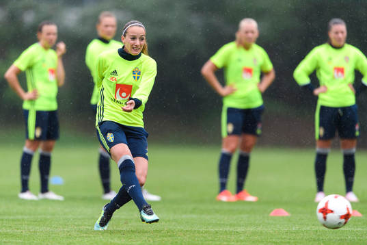 Kosovare Asllani