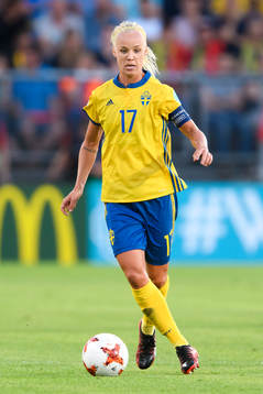 Sveriges Caroline Seger i fotbollsmatchen mellan Tyskland