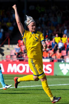 Sveriges Nilla Fischer  jublar