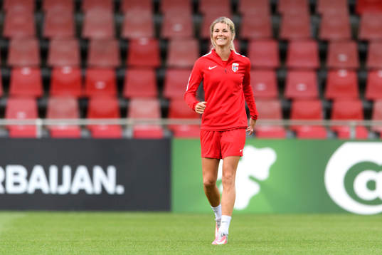 Andrine Hegerberg på en träning med det norska landslaget