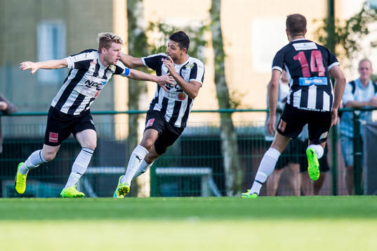 Kågeröds Alexander Bengtsson jublar