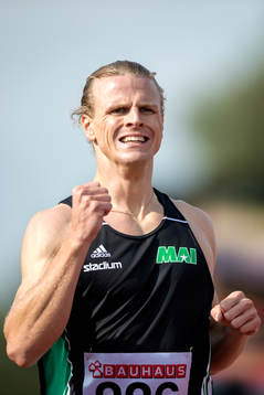 Nick Ekelund-Arenander jublar