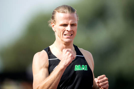 Nick Ekelund-Arenander jublar