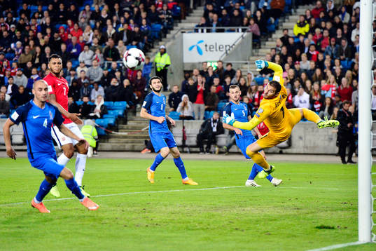 Pavlo Pashayev, Badavi Hüseynov, and goalkeeper Kamran