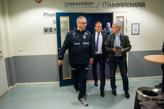 Lars Lagerbäck, head coach of Norway, and Svein Graff,