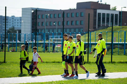 Pontus Jansson, Ludwig Augustinsson och Filip Helander på