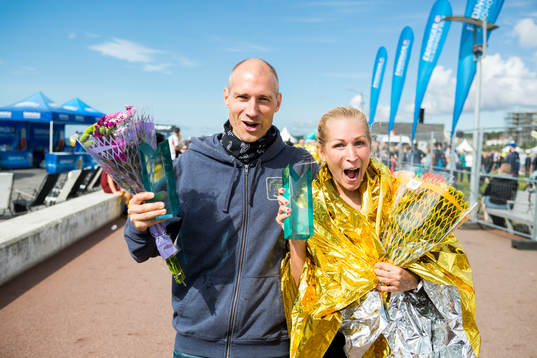 Klas Johansson, Vegan Runners IK, och Josefin Svanlindh,