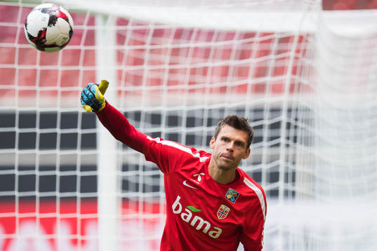 Goalkeeper Rune Almenning Jarstein