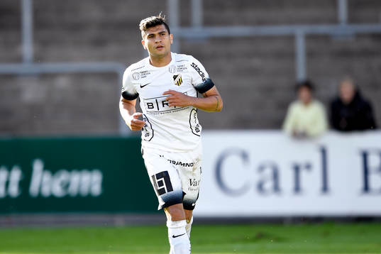 Häckens Paulinho jublar