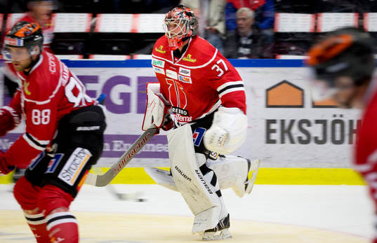 Örebros målvakt Eero Kilpeläinen