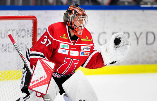 Örebros målvakt Eero Kilpeläinen