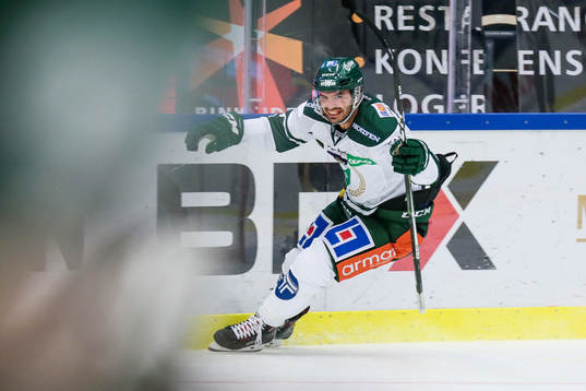 Färjestads Martin Johansson  jublar