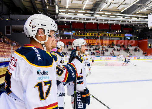 Djurgårdens Henrik Eriksson på uppvärmningen