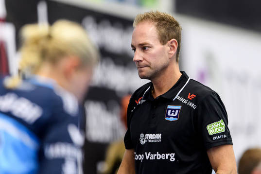 Warbergs tränare Patric Löfborg deppar