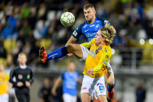 Norrbys Mehmed Dresevic och Falkenbergs Viktor Götesson