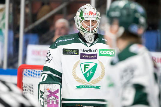 Färjestads målvakt Lars Haugen  i ishockeymatchen i SHL
