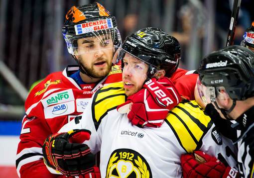 Örebros Jonathan Andersson och Brynäs Kevin Clark
