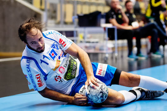 Skövdes Kristian Svensson faller