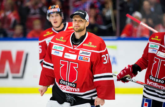 Örebros målvakt Eero Kilpeläinen